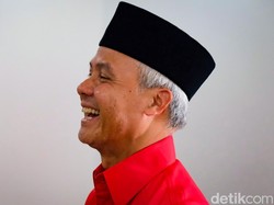 Pesan Penting Ganjar Agar Relawan Jangan Saling Bully