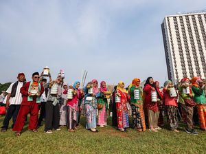 Suasana Silaturahmi Tempo Doeloe dengan Lebaran Kukusan di Depok Suasana Silaturahmi Tempo Doeloe dengan Lebaran Kukusan di Depok
