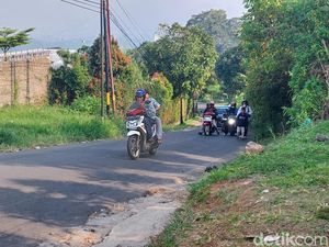 Akses Menuju Objek Wisata di KBB Banyak yang Rusak