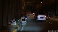 Walau Berbahaya, Masih Banyak Pemudik Berhenti di Lingkar Nagreg