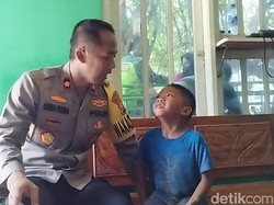 Asyik Mandi di Pantai Delegan, Bocah 5 Tahun Nangis Terpisah dengan Mamanya