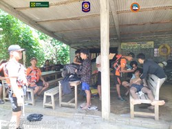 Asyik Main Air, Wisatawan Temanggung Terseret Arus di Pantai Sedahan