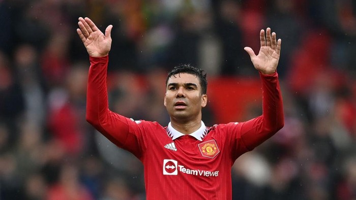 MANCHESTER, ENGLAND - APRIL 30: Casemiro of Manchester United celebrates following the teams victory during the Premier League match between Manchester United and Aston Villa at Old Trafford on April 30, 2023 in Manchester, England. (Photo by Gareth Copley/Getty Images)