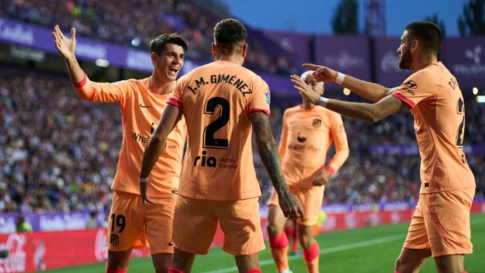 Real Valladolid CF v Atletico de Madrid - LaLiga Santander
VALLADOLID, SPAIN - APRIL 30: Jose Maria Gimenez of Club Atletico de Madrid celebrates after scoring his teams second goal during the LaLiga Santander match between Real Valladolid CF and Atletico de Madrid at Estadio Municipal Jose Zorrilla on April 30, 2023 in Valladolid, Spain. (Photo by Juan Manuel Serrano Arce/Getty Images)



FOTO: Juan Manuel Serrano Arce