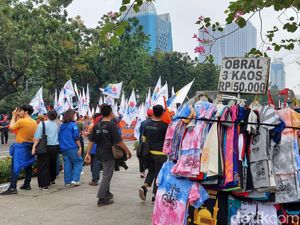 Pedagang Topi hingga Starling Ketiban Berkah May Day