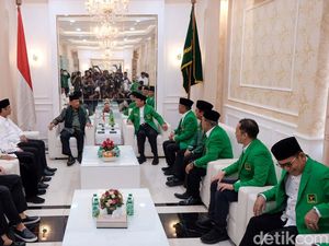 Bertemu Mardiono, Wiranto Serahkan Eks Hanura Gabung PPP