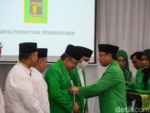 Wiranto Bertemu Mardiono, Serahkan Daftar Caleg ke DPP PPP