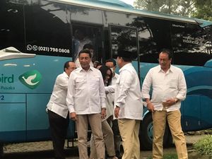 Di Hadapan Prabowo, Wiranto Ngaku Condong ke Gerindra Di Hadapan Prabowo, Wiranto Ngaku Condong ke Gerindra