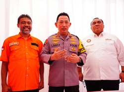 Kapolri: Buruh Harus Terus Berjuang Tingkatkan Kesejahteraan dan SDM Unggul