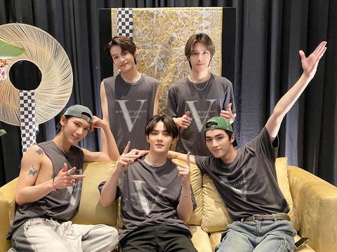 Keseruan WayV Fanmeeting Tour Phantom di Jakarta