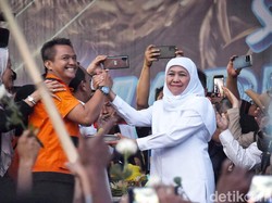 Menyatu di Peringatan May Day, Khofifah Kawal Tujuh Point Rekomendasi Buruh