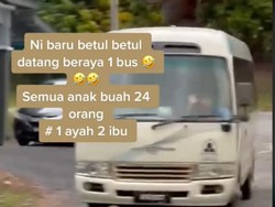 Viral Pria Bawa 2 Istri dan 23 Anak Naik Bus untuk Lebaran ke Rumah Sepupu