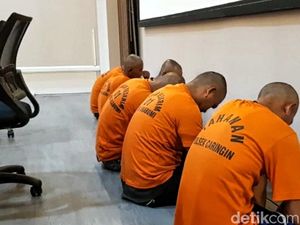 6 Pelaku Main Hakim Sendiri yang Tewaskan Rahmat Ditangkap 6 Pelaku Main Hakim Sendiri yang Tewaskan Rahmat Ditangkap
