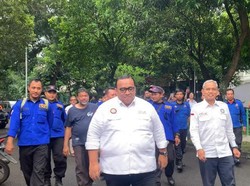 Tak Muncul di Istora, Ganjar Bertemu Perwakilan Buruh di Lokasi Ini