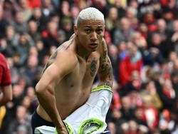 Selebrasi Gol Richarlison yang Sia-sia