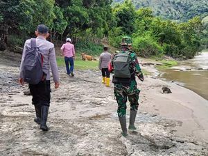 Warga Enrekang Hanyut di Sungai Ollon Toraja saat Buru Ayam Hutan Warga Enrekang Hanyut di Sungai Ollon Toraja saat Buru Ayam Hutan