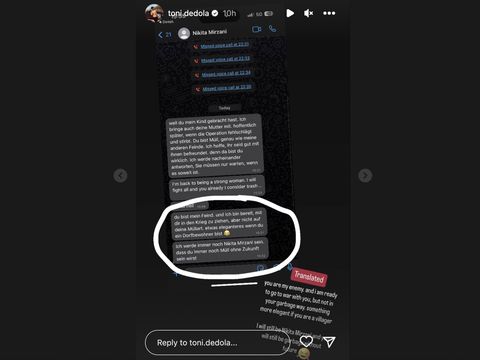Toni Dedola Toni melalui akun media sosialnya, Minggu (30/4), menampilkan ucapan dari Nikita Mirzani dalam bahasa Jerman yang memaki hingga menyumpah kepada ibunda Toni.