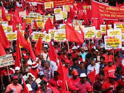 Buruh Jadi Incaran Atasan Nakal, Said Iqbal: Outsourcing-Upah Murah Sebabnya!