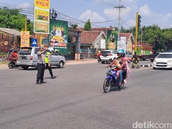 Pengamanan Arus Mudik dan Balik di Jombang Diacungi Jempol Kalangan Pesantren