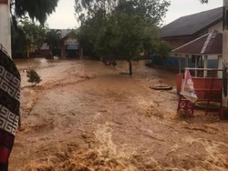 Banjir Bandang Terjang Luwu Timur, 15 Rumah Terendam-1 Sekolah Diliburkan