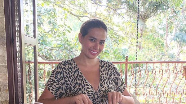 Catherine Wilson Hobi Makan Bareng Teman dan Keluarga, Ini Momennya