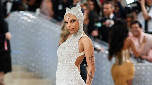 NEW YORK, NEW YORK - MAY 01: Doja Cat attends The 2023 Met Gala Celebrating 