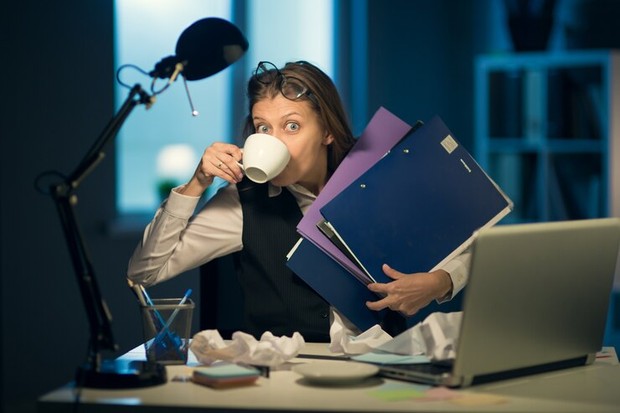 Ilustrasi / Foto: freepik @user21856044 Kembali Produktif, Cara Setiap Zodiak Mengembalikan Semangat Kerja Setelah Libur Panjang Ini Patut Ditiru Lho