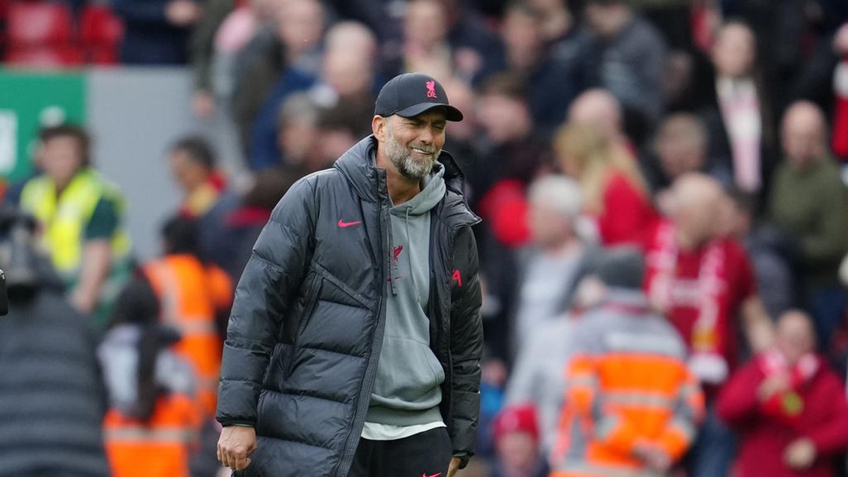 Juergen Klopp tidak mengejek wasit, hamstringnya memang cedera (AP/Jon Super)