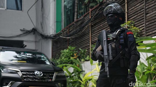 Situasi Terkini Kantor MUI, Digaris Polisi-Siaga Kendaraan Taktis dan Polisi