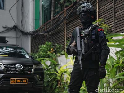 Situasi Terkini Kantor MUI, Digaris Polisi-Siaga Kendaraan Taktis dan Polisi