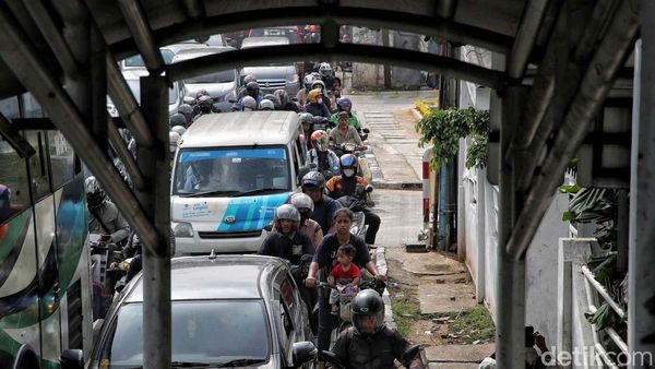 Libur Lebaran Selesai, Jakarta Kembali Macet
