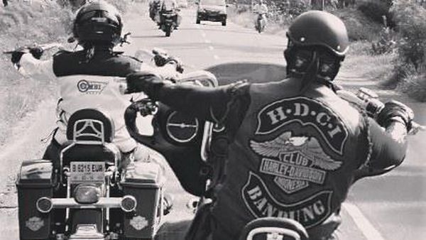 Potret Hedon AKBP Achiruddin Beraksi di Atas Moge Berpelat Bodong