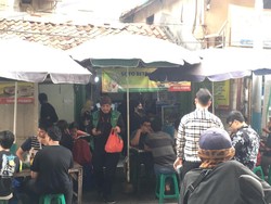 Mereka yang Banjir Rezeki Saat Warga Jakarta Ngantor Lagi Usai Lebaran