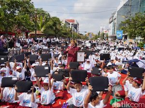 9.400 Siswa SD-SMP Kota Madiun Dapat Laptop Gratis di Hari Pendidikan Nasional