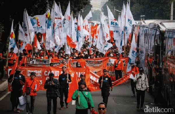 Potret Peringatan Hari Buruh Internasional di Berbagai Negara