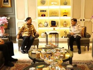 Iwan Bule Ungkap Isi Pertemuan JK dan Prabowo Iwan Bule Ungkap Isi Pertemuan JK dan Prabowo