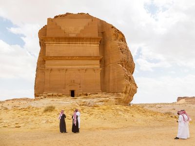 7 Tempat Bersejarah di Madinah, Muslim Wajib Kunjungi Ya!