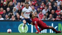 Blunder Van Dijk itu berakhir dengan bobolnya gawang Liverpool oleh Harry Kane. (Foto: Tottenham Hotspur FC via Getty I/Tottenham Hotspur FC)