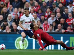 Blunder Van Dijk itu berakhir dengan bobolnya gawang Liverpool oleh Harry Kane. (Foto: Tottenham Hotspur FC via Getty I/Tottenham Hotspur FC)