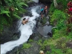 Favorit Bule Aussie, Hidden Gem Seluncuran Alami di Bali Favorit Bule Aussie, Hidden Gem Seluncuran Alami di Bali
