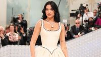 7 Gaya Artis di MET Gala 2023 yang Bisa Jadi Inspirasi Gaun Pengantin