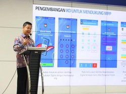 Dirjen Dukcapil Kemendagri Bahas Pengembangan IKD di Kampus UGM