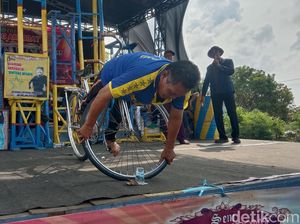 Genjring Akrobatik Indramayu Terancam Punah Genjring Akrobatik Indramayu Terancam Punah