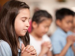 20+ Lagu Anak Sekolah Minggu yang Meriah Lengkap dengan Liriknya