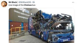 Chelsea Digilas Arsenal, Dirujak Meme Lagi