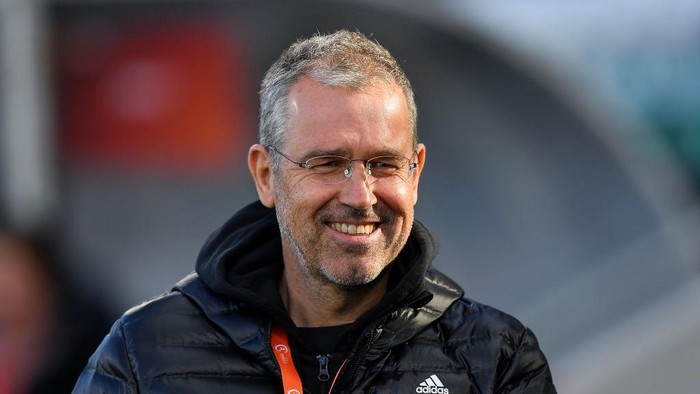 Dublin , Ireland - 4 May 2019; Germany head coach Michael Feichtenbeiner during the 2019 UEFA European Under-17 Championships Group D match between Germany and Italy at Tallaght Stadium in Dublin. (Photo By Seb Daly/Sportsfile via Getty Images)