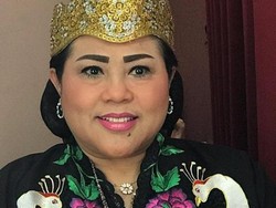 Jangan Negatif Dulu! Ini Penjelasan Nunung 13 Kali Pacari Pria Beristri