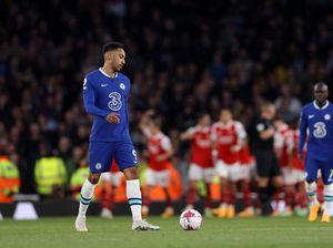 Puas Nggak Fans Arsenal Soraki Chelsea?