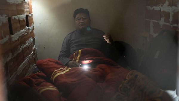 Protes Kurikulum Baru, Guru di Bolivia Kurung Diri dan Mogok Makan