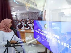 Ipuk Dorong Optimalisasi Layanan Kesehatan saat Serahkan SK PPPK Nakes